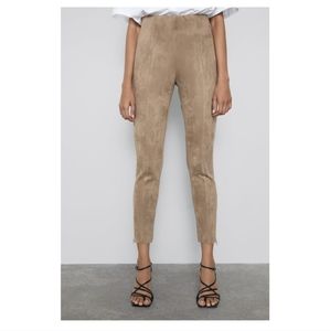 🆕️• Zara Suede Legging Pants •